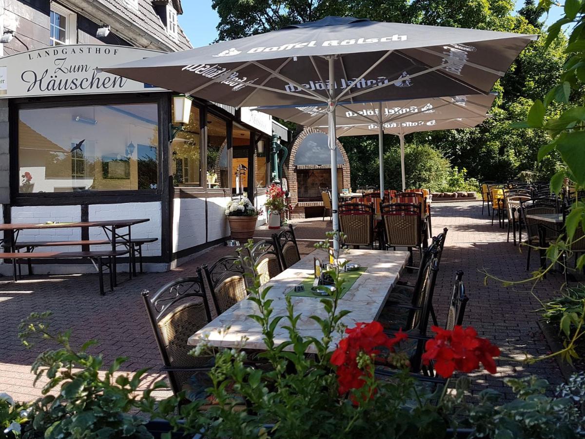 Landgasthof Zum Haeuschen Rösrath Buitenkant foto
